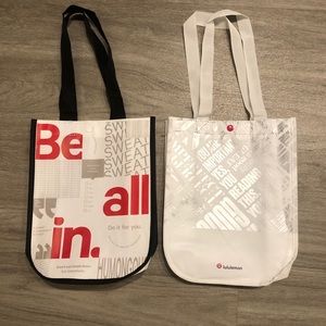 COPY - 2 brand new small lululemon bags